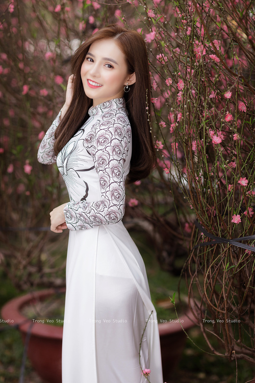 纳斯尔领衔里昂，迎战南特展开激烈角逐，南特与里昂