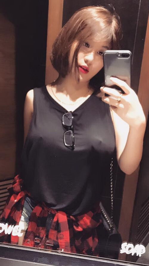 中超联赛中国青年队逆袭 球员拼搏精神感动球迷，中超俱乐部青训