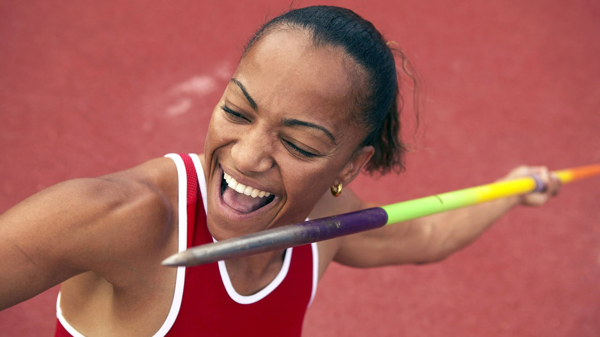 九游官方正版游戏中心-轨道自行车赛：快节奏的速度比拼，轨道自行走小车